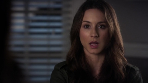 Pretty_Little_Liars_S06E05_720p_HDTV_X264-DIMENSION_2363.jpg