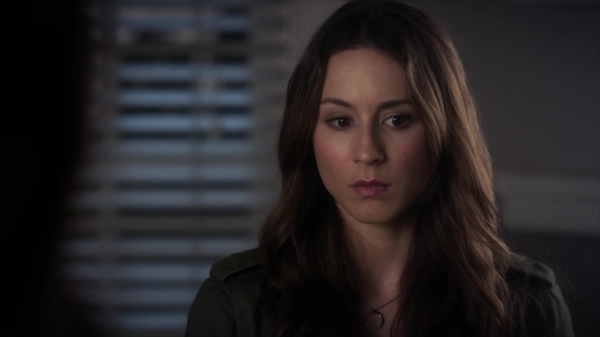 Pretty_Little_Liars_S06E05_720p_HDTV_X264-DIMENSION_2377.jpg