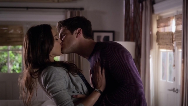 Pretty_Little_Liars_S06E07_720p_HDTV_X264-DIMENSION_0412.jpg