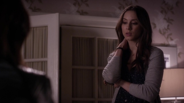 Pretty_Little_Liars_S06E07_720p_HDTV_X264-DIMENSION_1728.jpg