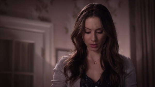 Pretty_Little_Liars_S06E07_720p_HDTV_X264-DIMENSION_1735.jpg