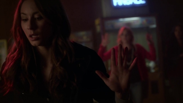 Pretty_Little_Liars_S06E07_720p_HDTV_X264-DIMENSION_2016.jpg