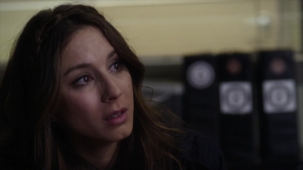 Pretty_Little_Liars_S06E07_720p_HDTV_X264-DIMENSION_2214.jpg