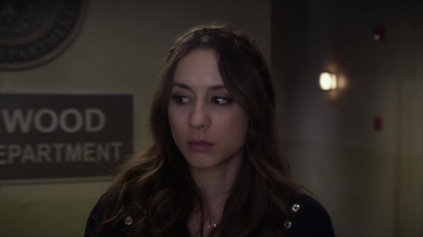 Pretty_Little_Liars_S06E07_720p_HDTV_X264-DIMENSION_2273.jpg