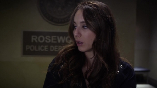 Pretty_Little_Liars_S06E07_720p_HDTV_X264-DIMENSION_2274.jpg