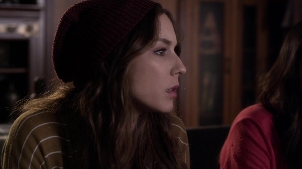 Pretty_Little_Liars_S06E08_FrAmed_720p_WEB-DL_DD5_1_H_264-PLLs_0060.jpg