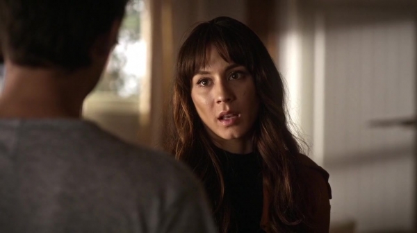 Pretty_Little_Liars_S07E03_WEB-DL_720p_DUAL_WWW_COMANDOTORRENTS_COM_0621.jpg