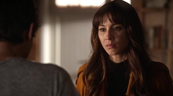 Pretty_Little_Liars_S07E03_WEB-DL_720p_DUAL_WWW_COMANDOTORRENTS_COM_0702.jpg