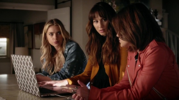 Pretty_Little_Liars_S07E03_WEB-DL_720p_DUAL_WWW_COMANDOTORRENTS_COM_1103.jpg