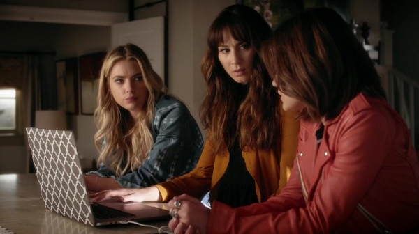 Pretty_Little_Liars_S07E03_WEB-DL_720p_DUAL_WWW_COMANDOTORRENTS_COM_1104.jpg