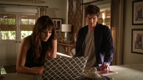 Pretty_Little_Liars_S07E03_WEB-DL_720p_DUAL_WWW_COMANDOTORRENTS_COM_1772.jpg