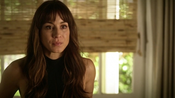 Pretty_Little_Liars_S07E03_WEB-DL_720p_DUAL_WWW_COMANDOTORRENTS_COM_1819.jpg