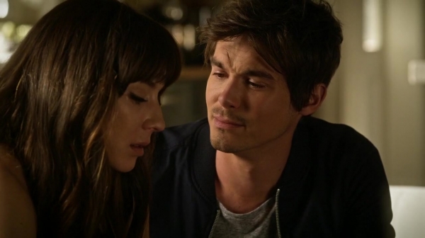 Pretty_Little_Liars_S07E03_WEB-DL_720p_DUAL_WWW_COMANDOTORRENTS_COM_1892.jpg