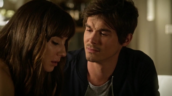Pretty_Little_Liars_S07E03_WEB-DL_720p_DUAL_WWW_COMANDOTORRENTS_COM_1893.jpg