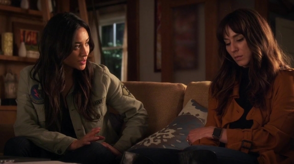 Pretty_Little_Liars_S07E03_WEB-DL_720p_DUAL_WWW_COMANDOTORRENTS_COM_2021.jpg
