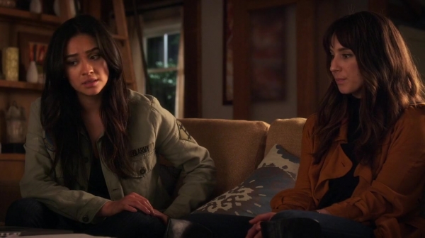 Pretty_Little_Liars_S07E03_WEB-DL_720p_DUAL_WWW_COMANDOTORRENTS_COM_2029.jpg