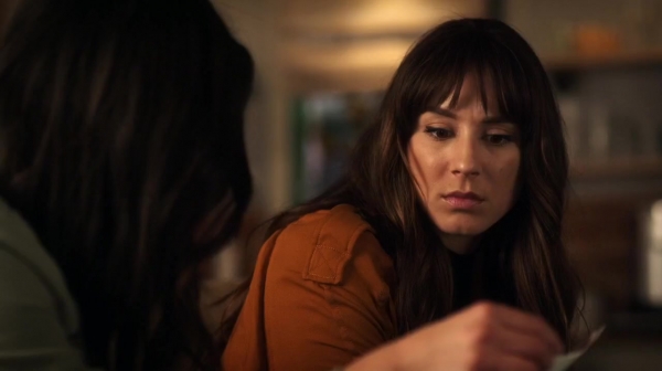 Pretty_Little_Liars_S07E03_WEB-DL_720p_DUAL_WWW_COMANDOTORRENTS_COM_2061.jpg