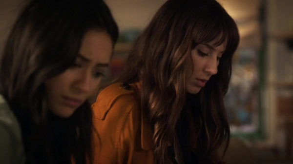Pretty_Little_Liars_S07E03_WEB-DL_720p_DUAL_WWW_COMANDOTORRENTS_COM_2069.jpg