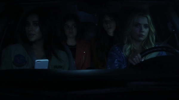 Pretty_Little_Liars_S07E03_WEB-DL_720p_DUAL_WWW_COMANDOTORRENTS_COM_2296.jpg