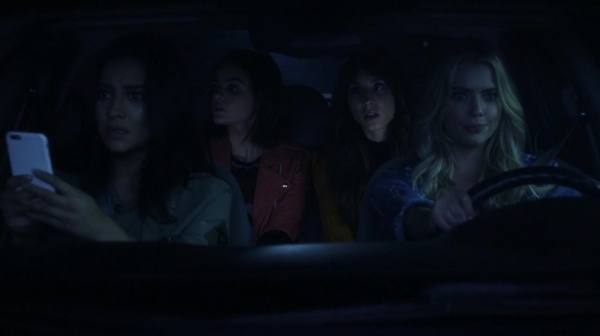 Pretty_Little_Liars_S07E03_WEB-DL_720p_DUAL_WWW_COMANDOTORRENTS_COM_2338.jpg