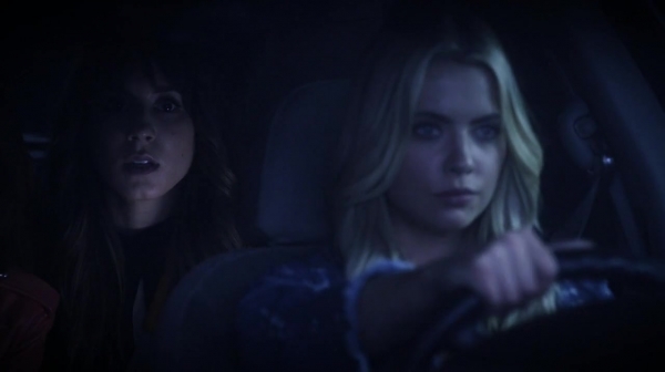 Pretty_Little_Liars_S07E03_WEB-DL_720p_DUAL_WWW_COMANDOTORRENTS_COM_2367.jpg