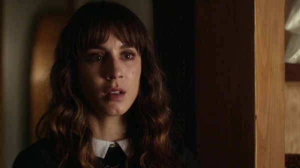 Pretty_Little_Liars_S07E07_WEB-DL_720p_DUAL_WWW_COMANDOTORRENTS_COM_1995.jpg