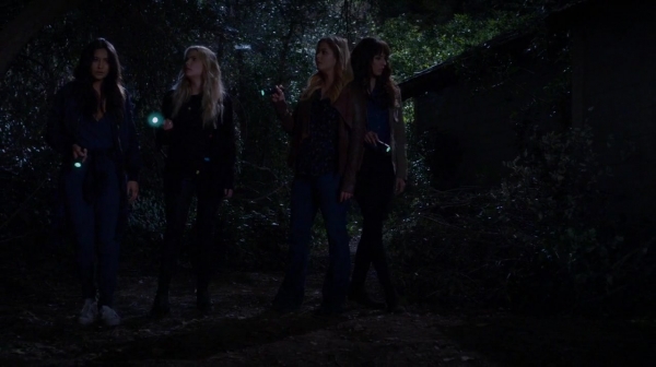 Pretty_Little_Liars_S07E07_WEB-DL_720p_DUAL_WWW_COMANDOTORRENTS_COM_2066.jpg
