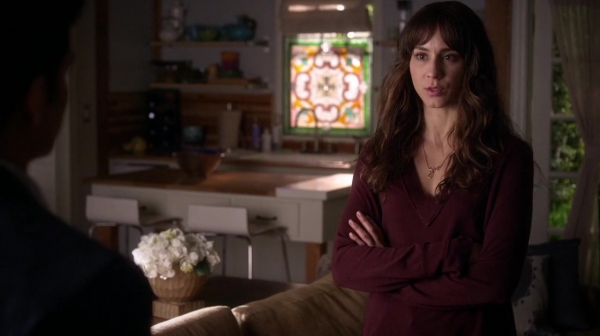 Pretty_Little_Liars_S07E09_WEB-DL_720p_DUAL_WWW_COMANDOTORRENTS_COM_0240.jpg