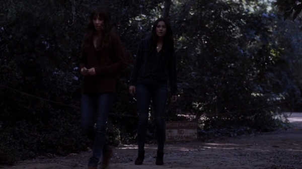 Pretty_Little_Liars_S07E09_WEB-DL_720p_DUAL_WWW_COMANDOTORRENTS_COM_1039.jpg