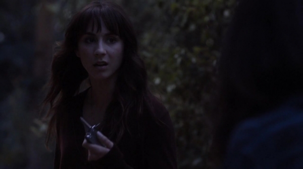 Pretty_Little_Liars_S07E09_WEB-DL_720p_DUAL_WWW_COMANDOTORRENTS_COM_1042.jpg