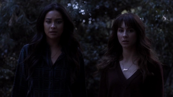 Pretty_Little_Liars_S07E09_WEB-DL_720p_DUAL_WWW_COMANDOTORRENTS_COM_1060.jpg