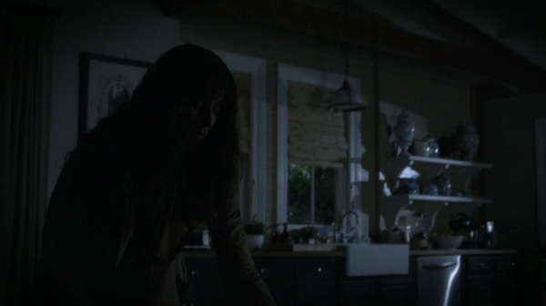 Pretty_Little_Liars_S07E09_WEB-DL_720p_DUAL_WWW_COMANDOTORRENTS_COM_1792.jpg