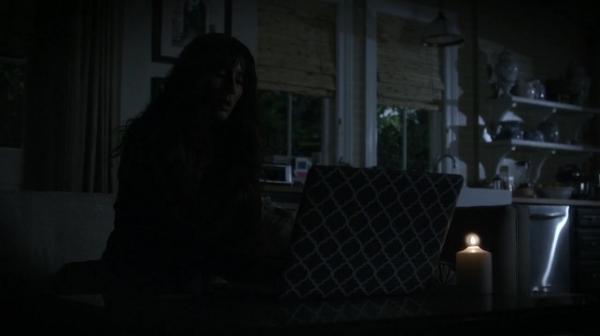 Pretty_Little_Liars_S07E09_WEB-DL_720p_DUAL_WWW_COMANDOTORRENTS_COM_1803.jpg