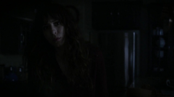 Pretty_Little_Liars_S07E09_WEB-DL_720p_DUAL_WWW_COMANDOTORRENTS_COM_2141.jpg