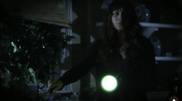 Pretty_Little_Liars_S07E09_WEB-DL_720p_DUAL_WWW_COMANDOTORRENTS_COM_2176.jpg