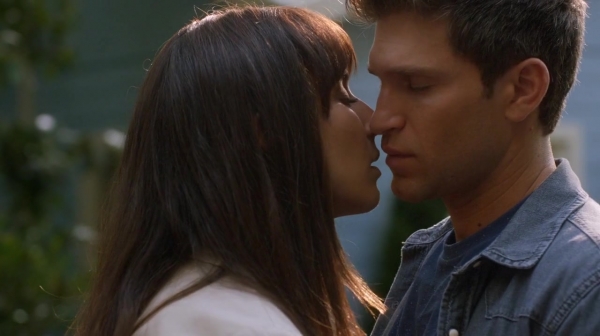 Pretty_Little_Liars_S07E10_WEB-DL_720p_DUAL_WWW_COMANDOTORRENTS_COM_1369.jpg