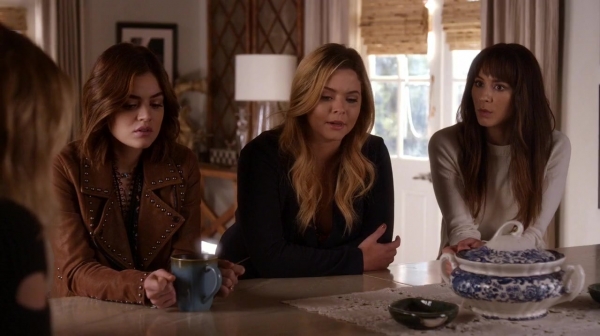 Pretty_Little_Liars_S07E10_WEB-DL_720p_DUAL_WWW_COMANDOTORRENTS_COM_1596.jpg
