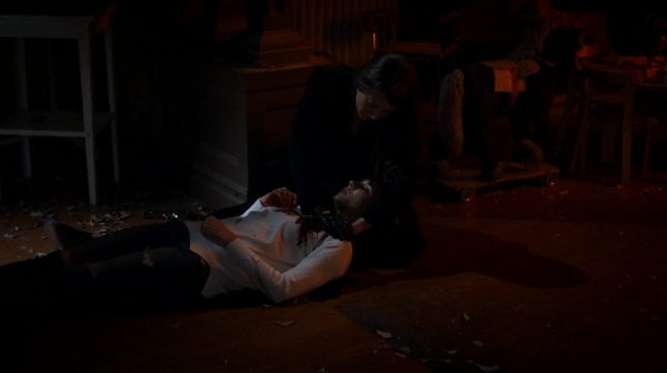 Pretty_Little_Liars_S07E10_WEB-DL_720p_DUAL_WWW_COMANDOTORRENTS_COM_2291.jpg