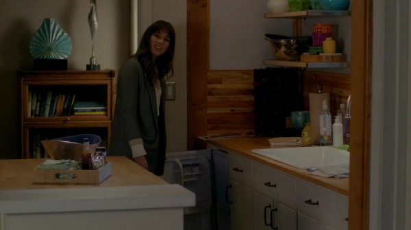 Pretty_Little_Liars_S07E13_WEB-DL_720p_DUAL_WWW_COMANDOTORRENTS_COM_1884.jpg