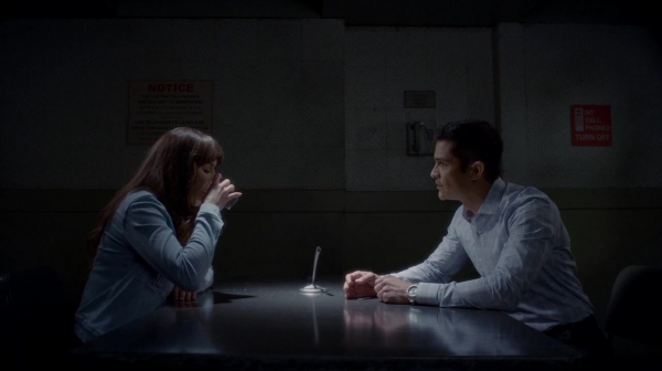 Pretty_Little_Liars_S07E16_WEB-DL_720p_DUAL_WWW_COMANDOTORRENTS_COM_0172.jpg