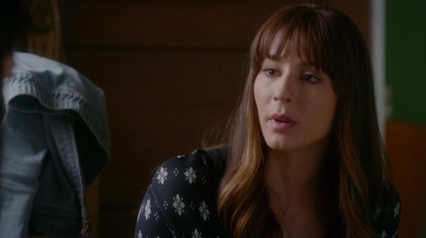 Pretty_Little_Liars_S07E16_WEB-DL_720p_DUAL_WWW_COMANDOTORRENTS_COM_0653.jpg