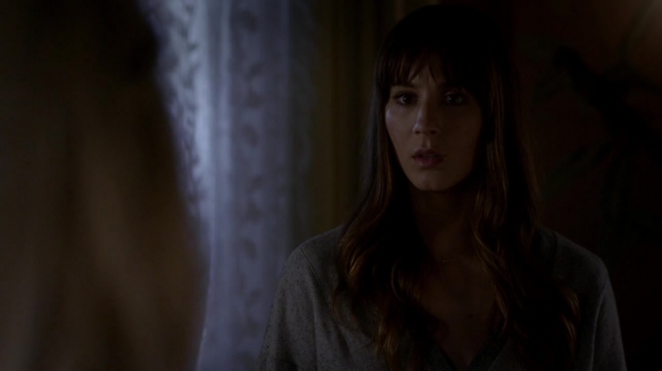Pretty_Little_Liars_S07E16_WEB-DL_720p_DUAL_WWW_COMANDOTORRENTS_COM_1622.jpg