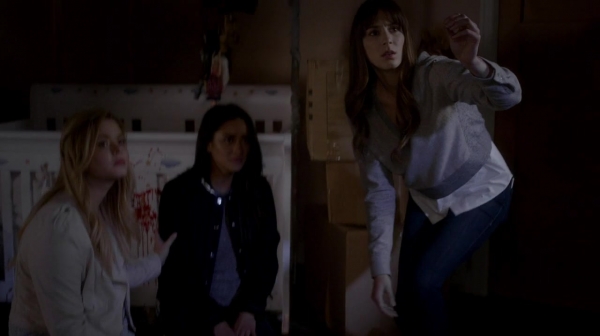 Pretty_Little_Liars_S07E16_WEB-DL_720p_DUAL_WWW_COMANDOTORRENTS_COM_1666.jpg