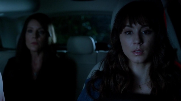 Pretty_Little_Liars_S07E17_WEB-DL_720p_DUAL_WWW_COMANDOTORRENTS_COM_1330.jpg