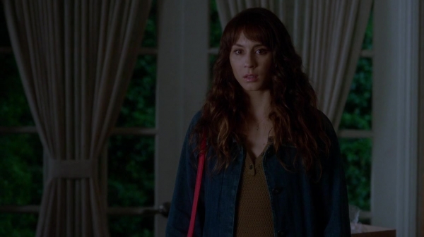 Pretty_Little_Liars_S07E17_WEB-DL_720p_DUAL_WWW_COMANDOTORRENTS_COM_1904.jpg
