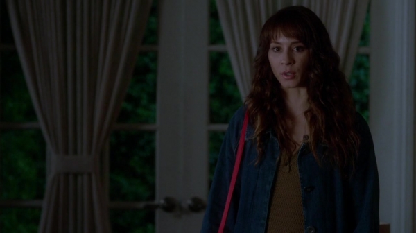 Pretty_Little_Liars_S07E17_WEB-DL_720p_DUAL_WWW_COMANDOTORRENTS_COM_1913.jpg