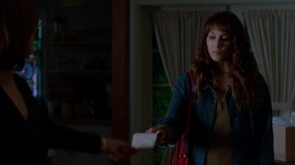Pretty_Little_Liars_S07E17_WEB-DL_720p_DUAL_WWW_COMANDOTORRENTS_COM_1961.jpg