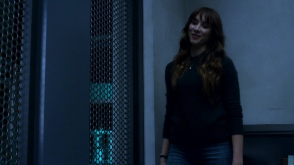 Pretty_Little_Liars_S07E20E21_WEB-DL_720p_DUAL_WWW_COMANDOTORRENTS_COM_2715.jpg