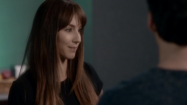 Pretty_Little_Liars_S07E20E21_WEB-DL_720p_DUAL_WWW_COMANDOTORRENTS_COM_2848.jpg
