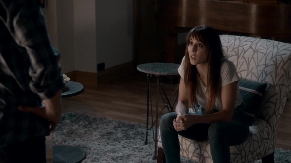 Pretty_Little_Liars_S07E20E21_WEB-DL_720p_DUAL_WWW_COMANDOTORRENTS_COM_2879.jpg